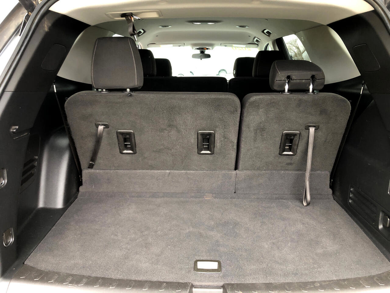 Used 2020 Chevrolet Traverse LT image 29