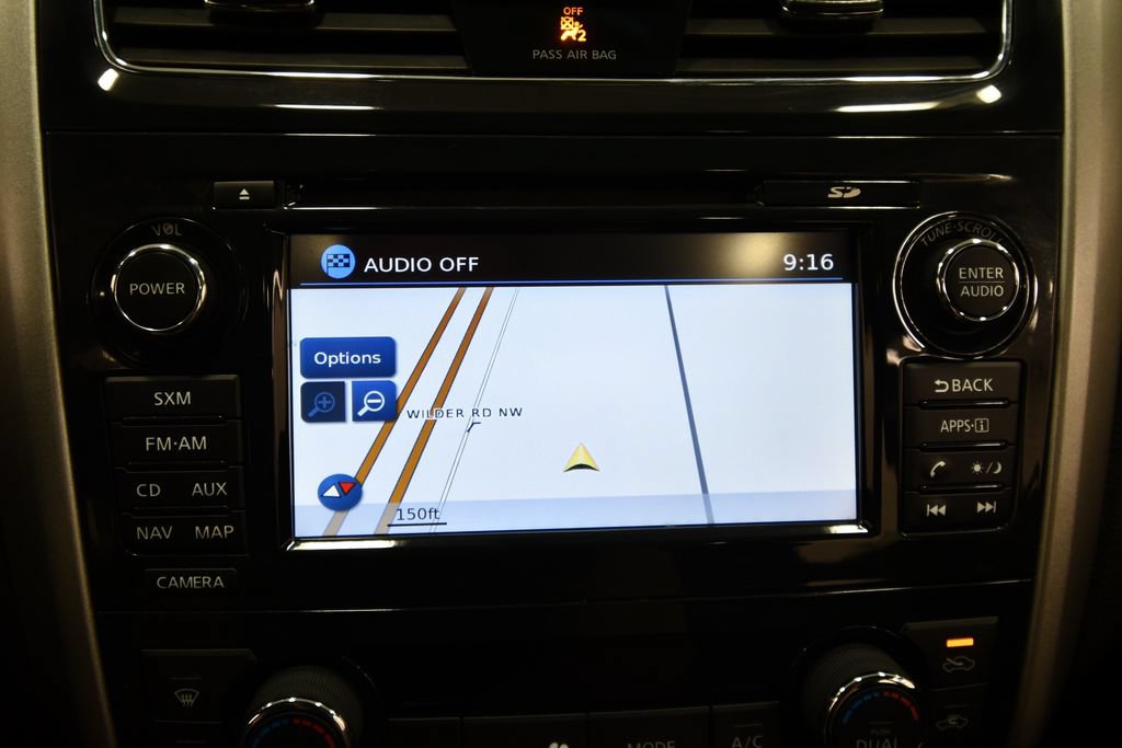 Used 2015 Nissan Altima 2.5 SL w/ Technology Package FWD image 24
