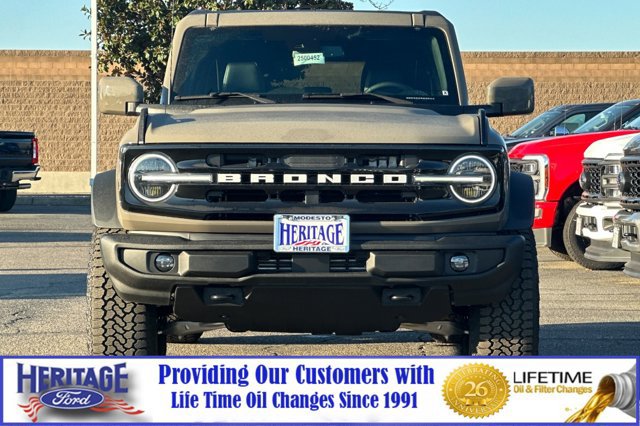 Used 2025 Ford Bronco Outer Banks w/ Sasquatch Package image 9
