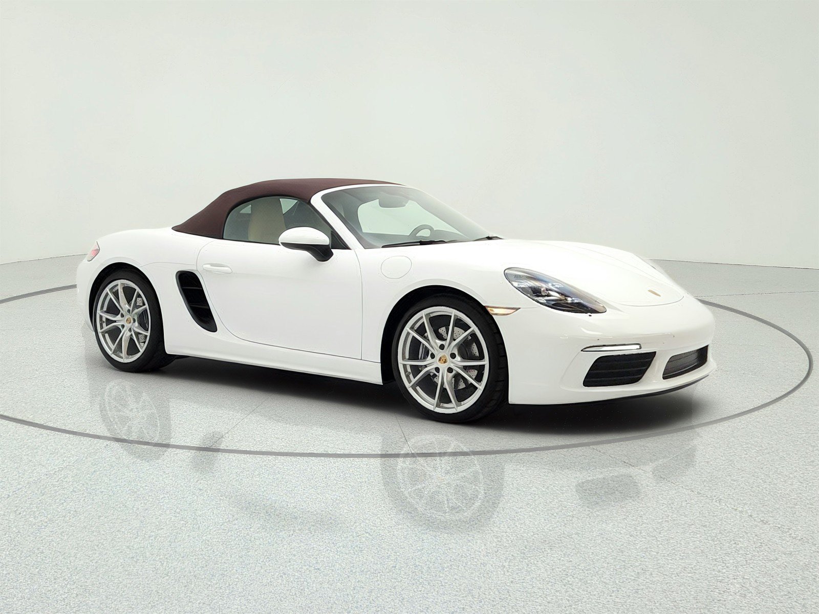 Used 2022 Porsche 718 Boxster RWD image 4