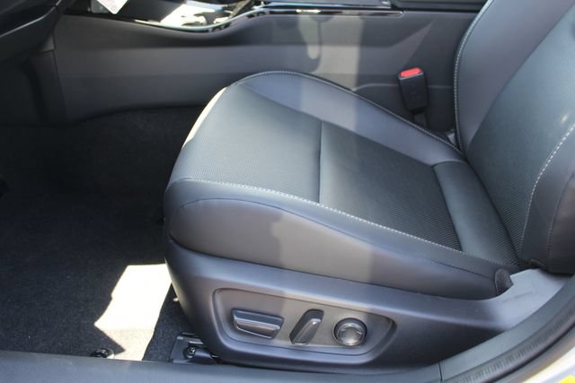 New 2027 Toyota Prius Limited w/ Limited Premium Package FWD image 20