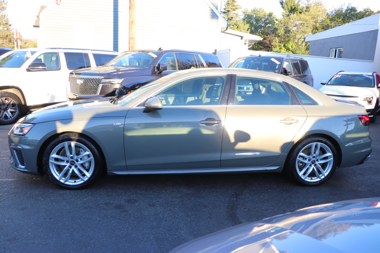 Used 2023 Audi A4 2.0T Premium Plus image 2