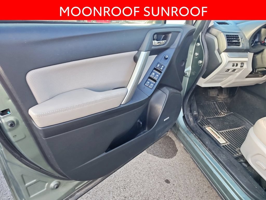 Used 2015 Subaru Forester 2.5i Touring w/ Eyesight & Navigation System AWD/4WD image 5