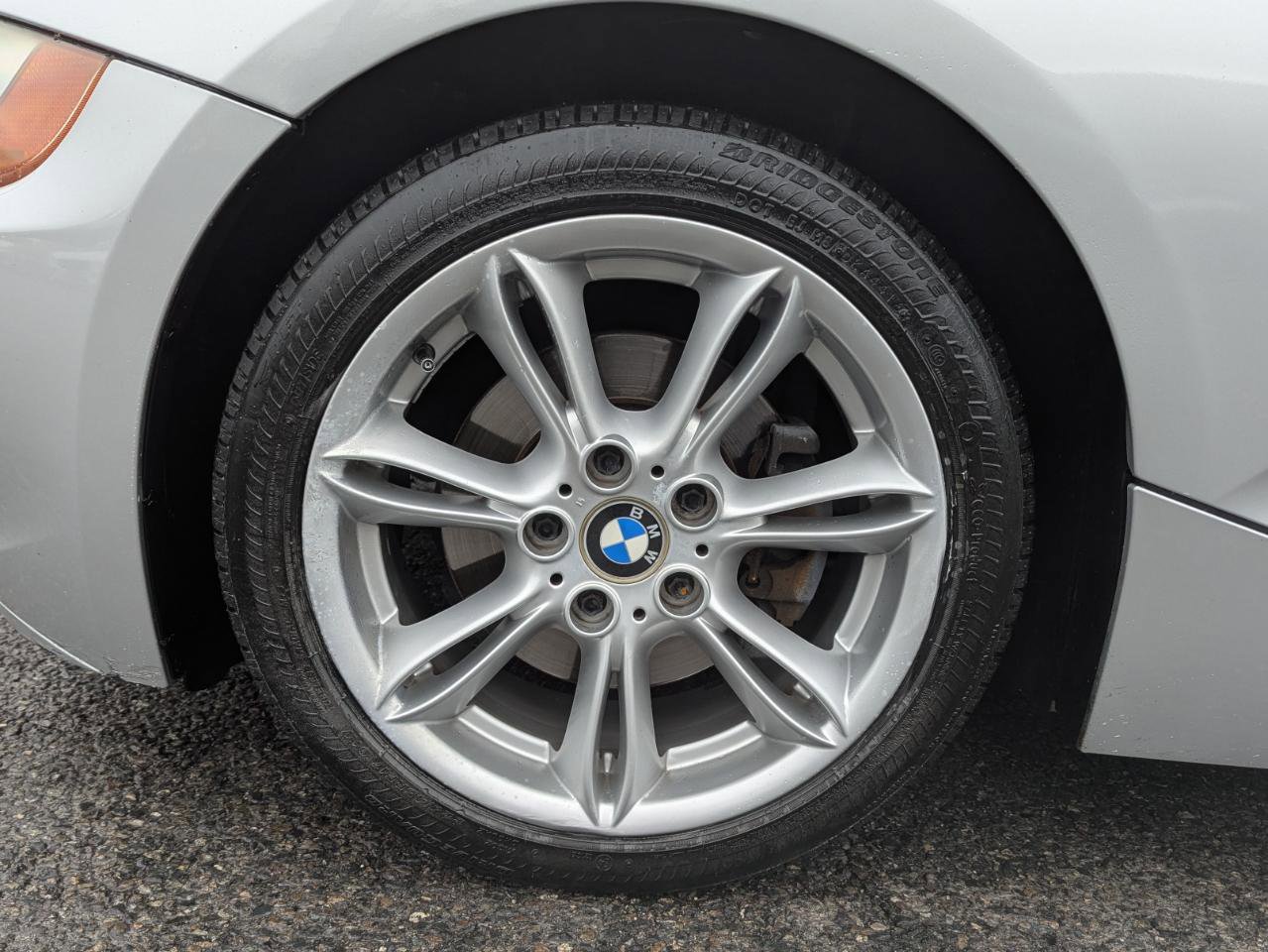 Used 2004 BMW Z4 3.0i RWD image 48