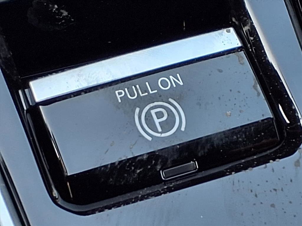 New 2026 Jeep Compass Altitude image 16