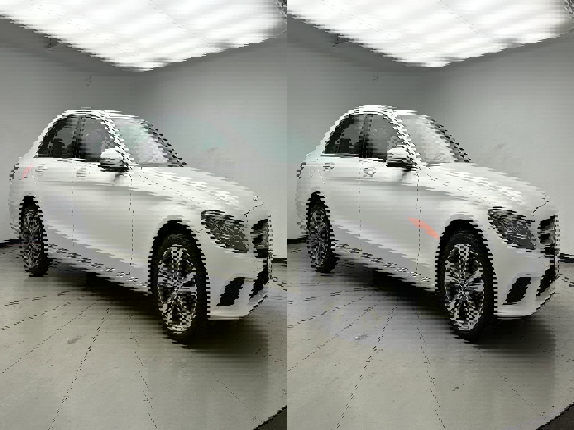 Used 2019 Mercedes-Benz C 300 4MATIC Sedan image 7