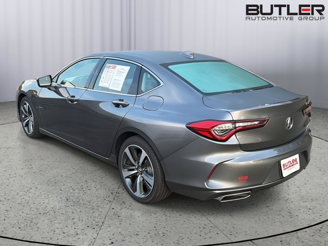 Used 2025 Acura TLX w/ Technology Package FWD image 4