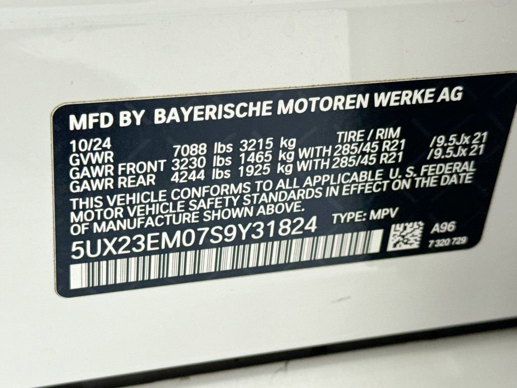 Certified 2025 BMW X7 xDrive40i w/ Executive Package AWD/4WD image 35