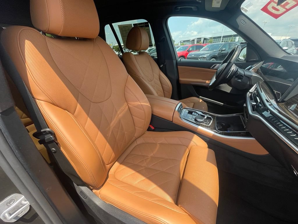 Used 2026 BMW X5 xDrive40i AWD/4WD image 29