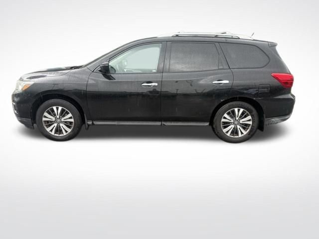 Used 2017 Nissan Pathfinder SL w/ Cargo Package FWD image 8