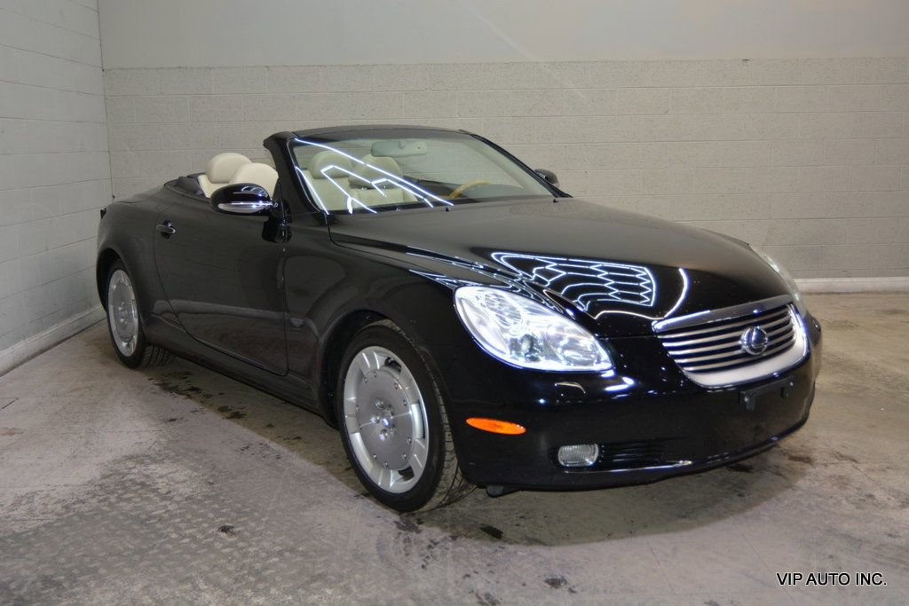 Used 2002 Lexus SC 430 Convertible RWD image 3