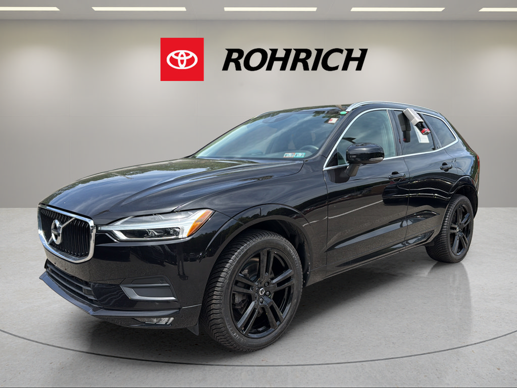 Used 2021 Volvo XC60 T6 Momentum w/ Premium Package