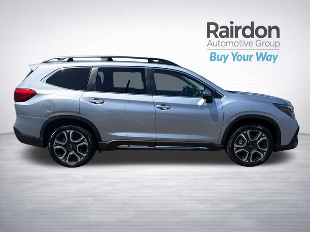 Used 2023 Subaru Ascent Limited w/ Technology Package AWD/4WD image 8