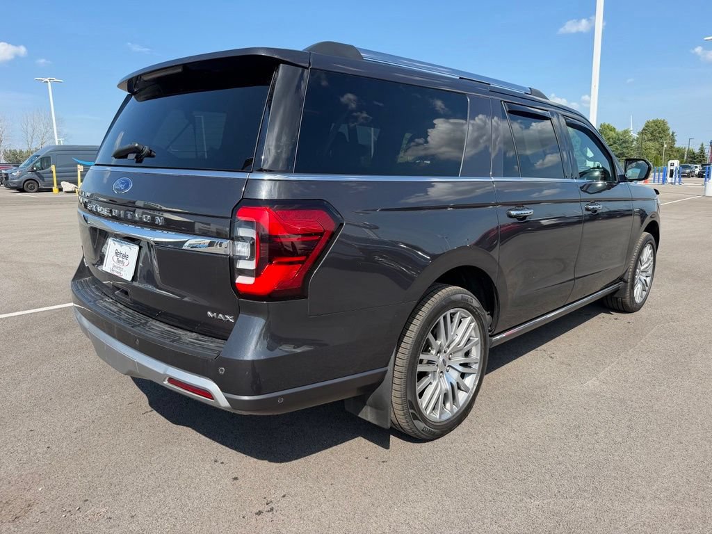 Used 2022 Ford Expedition Max Limited AWD/4WD image 5