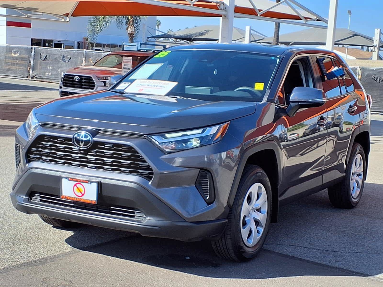 Used 2025 Toyota RAV4 LE FWD image 3