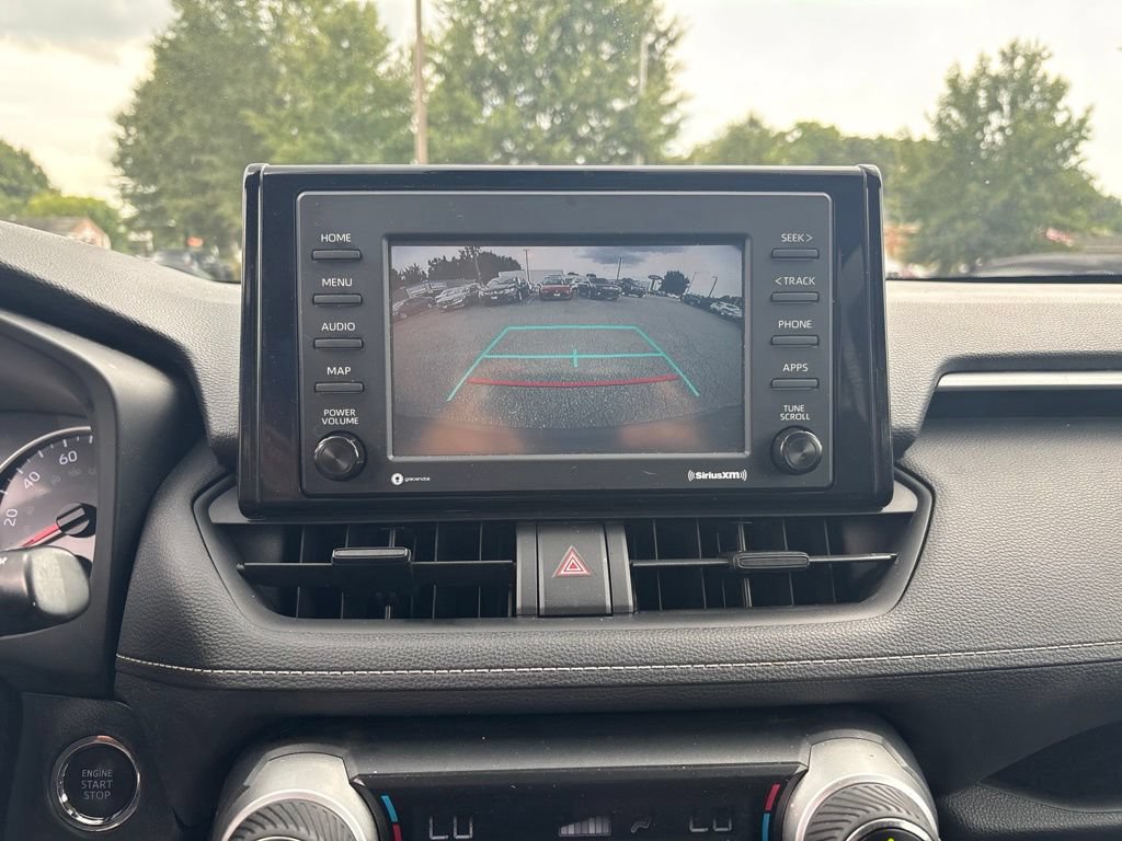 Used 2021 Toyota RAV4 XLE AWD/4WD image 34