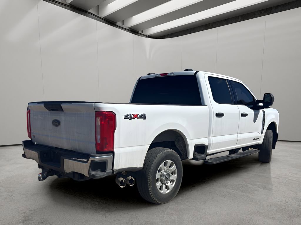 Used 2024 Ford F250 XLT image 5