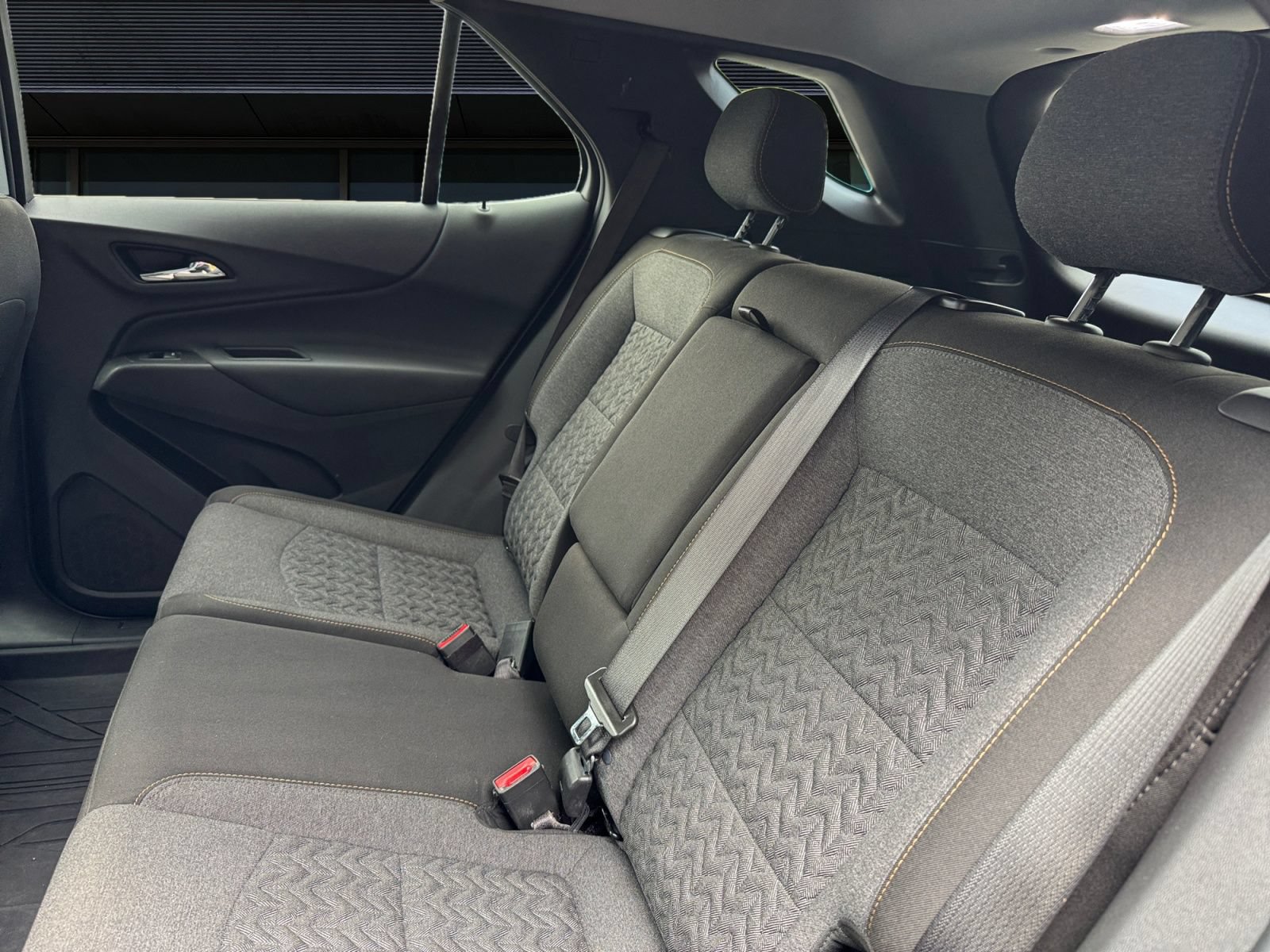 Used 2024 Chevrolet Equinox LT w/ LPO, Floor Liner Package FWD image 15