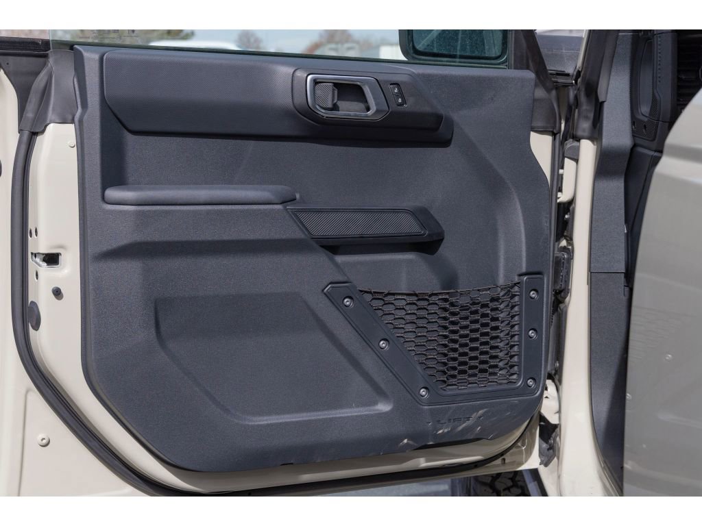 New 2025 Ford Bronco Big Bend w/ Black Diamond Package image 20