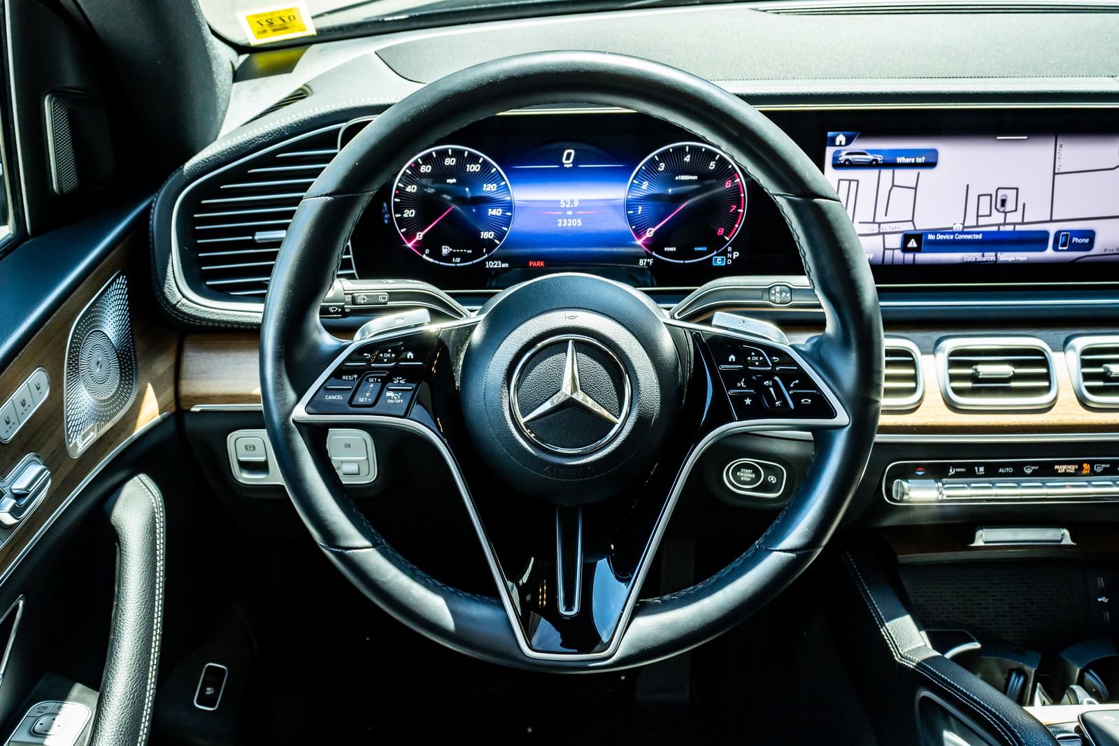 Used 2024 Mercedes-Benz GLS 450 4MATIC image 17