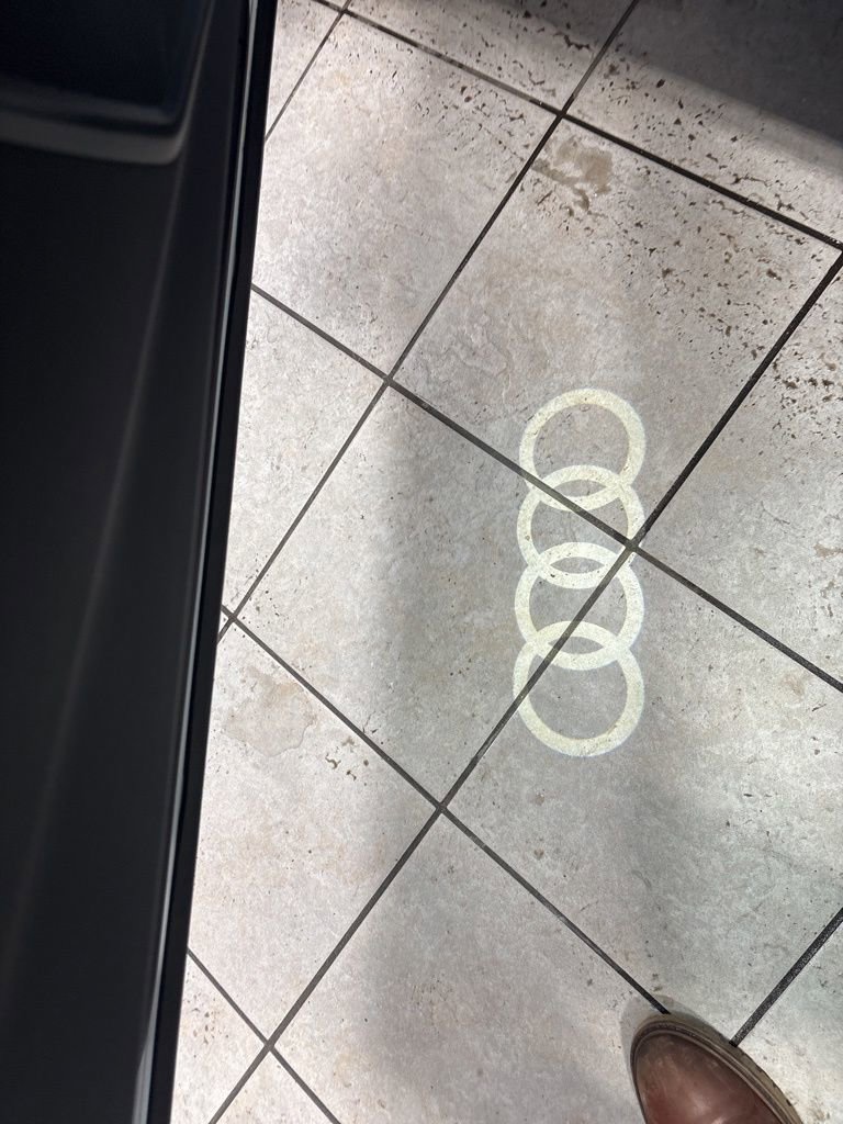 Used 2023 Audi Q5 2.0T Premium w/ Convenience Package image 18