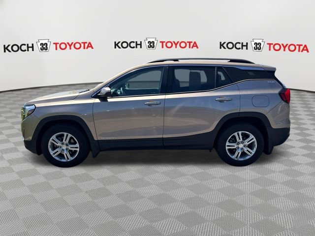 Used 2018 GMC Terrain SLE w/ Driver Convenience Package AWD/4WD image 3