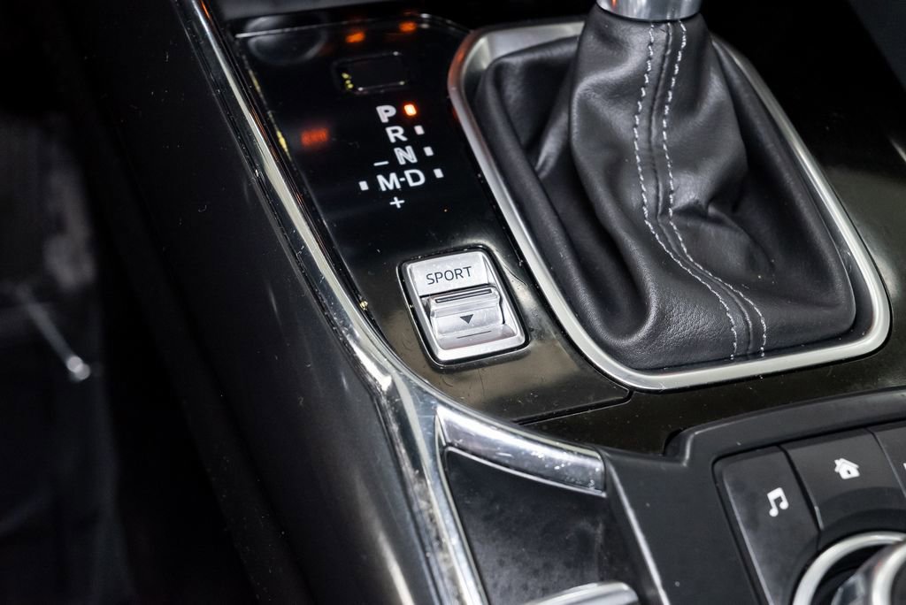 Used 2018 MAZDA CX-9 Touring AWD/4WD image 22