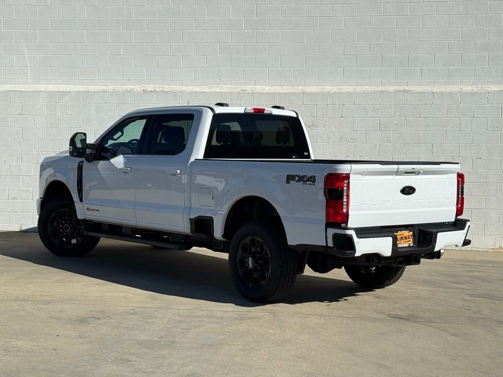 New 2026 Ford F250 Lariat w/ Black Appearance Package video 3