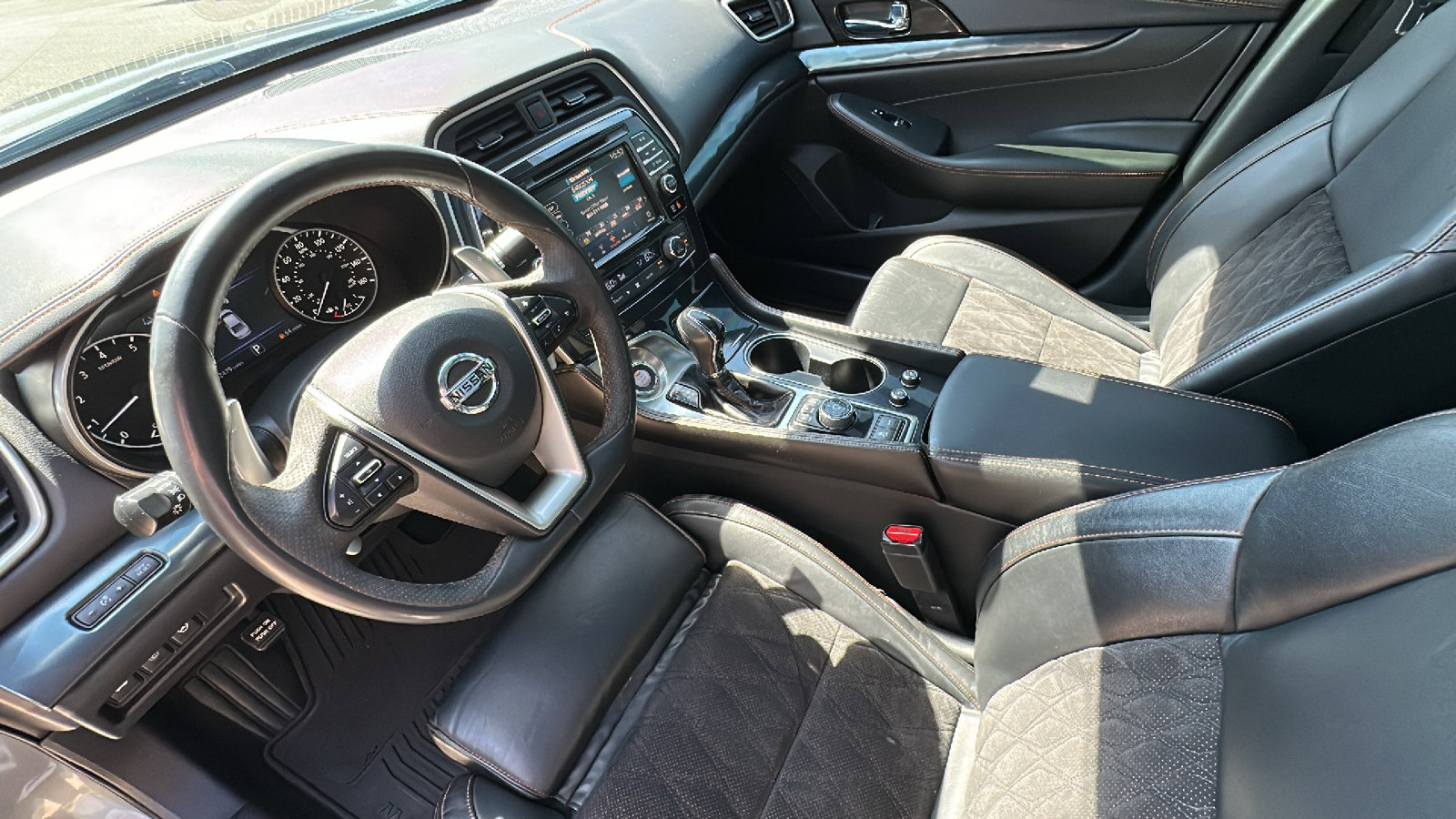 Used 2019 Nissan Maxima SR w/ Premium Package FWD image 21