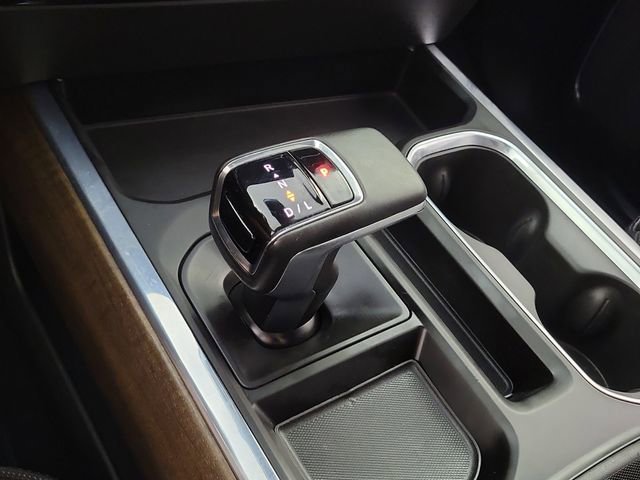 Used 2023 Chevrolet Silverado 1500 High Country w/ High Country Premium Package AWD/4WD image 32