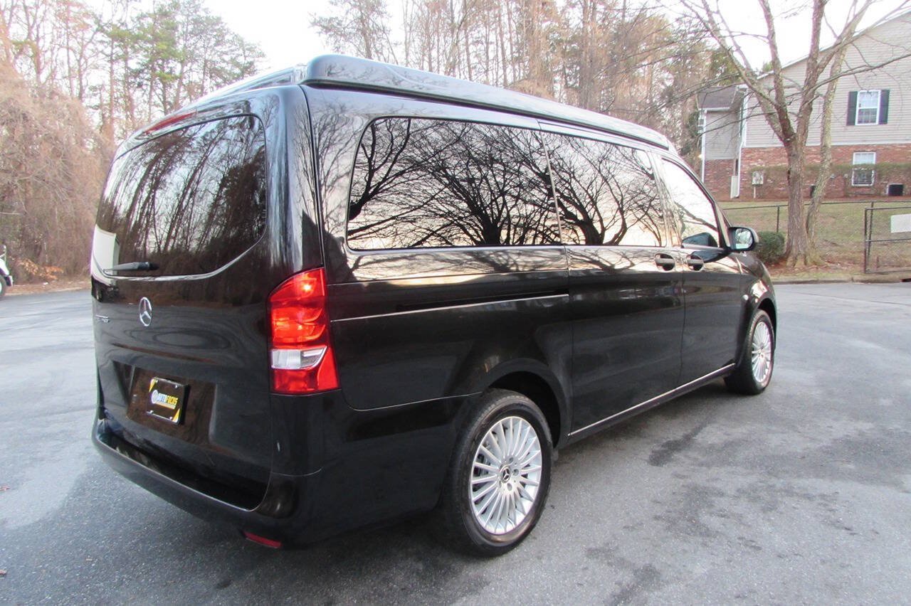Used 2018 Mercedes-Benz Metris Passenger image 5