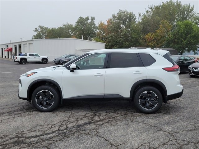New 2026 Nissan Rogue SV image 8