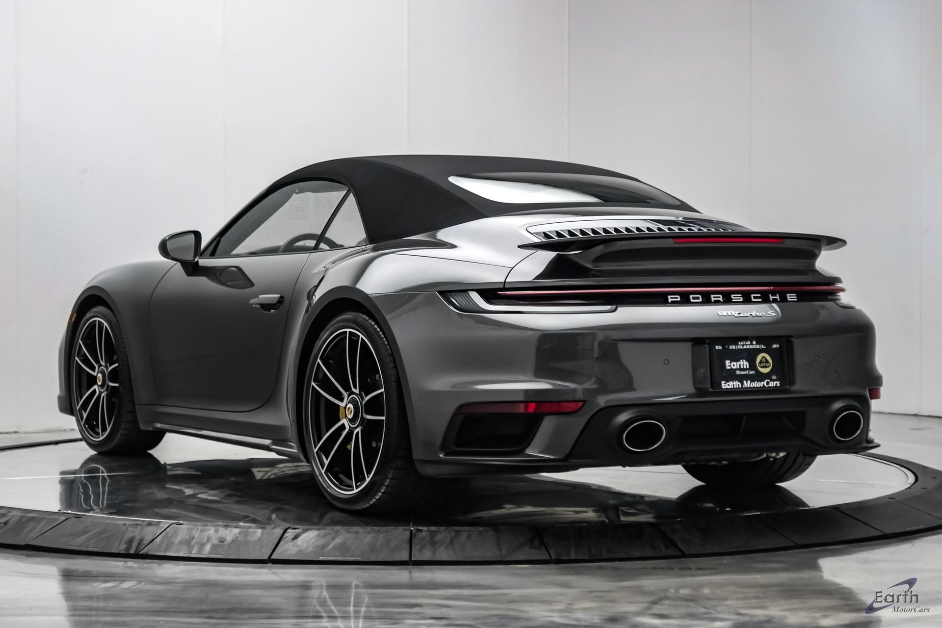 Used 2024 Porsche 911 Turbo S AWD/4WD image 13