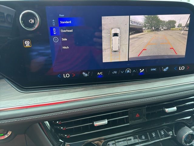 Used 2026 Chevrolet Tahoe Z71 w/ Comfort Package AWD/4WD image 16