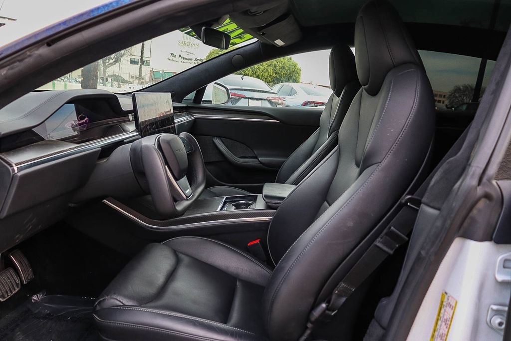 Used 2021 Tesla Model S Plaid image 17