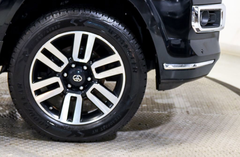 Used 2015 Toyota 4Runner Limited image 14