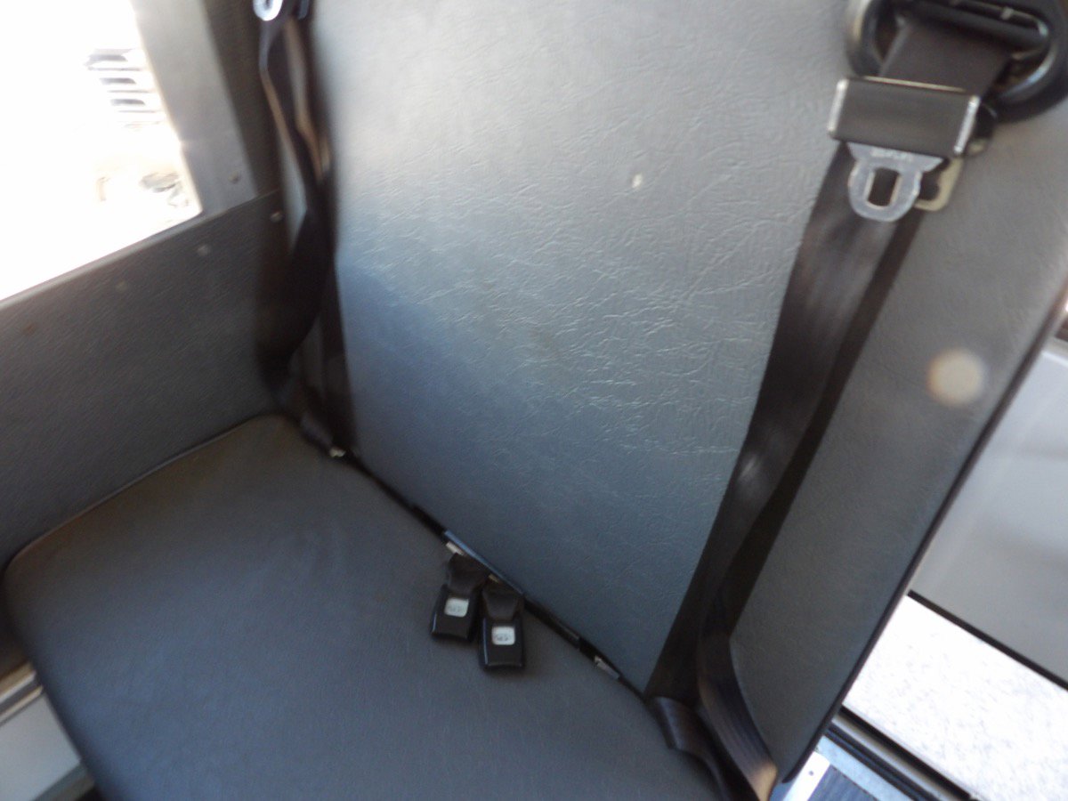 Used 2008 Chevrolet Express 3500 G3500 15 PASSENGER MINI BUS w/ School Bus Package image 26