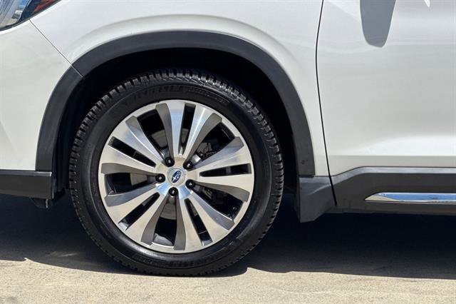 Used 2019 Subaru Ascent Limited w/ Popular Package #2 image 32
