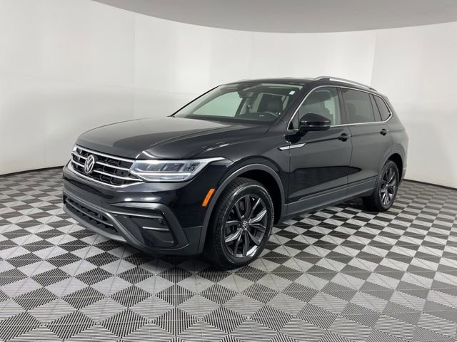 Used 2023 Volkswagen Tiguan SE image 5