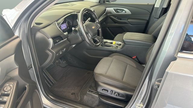 Used 2021 Chevrolet Traverse LT image 7