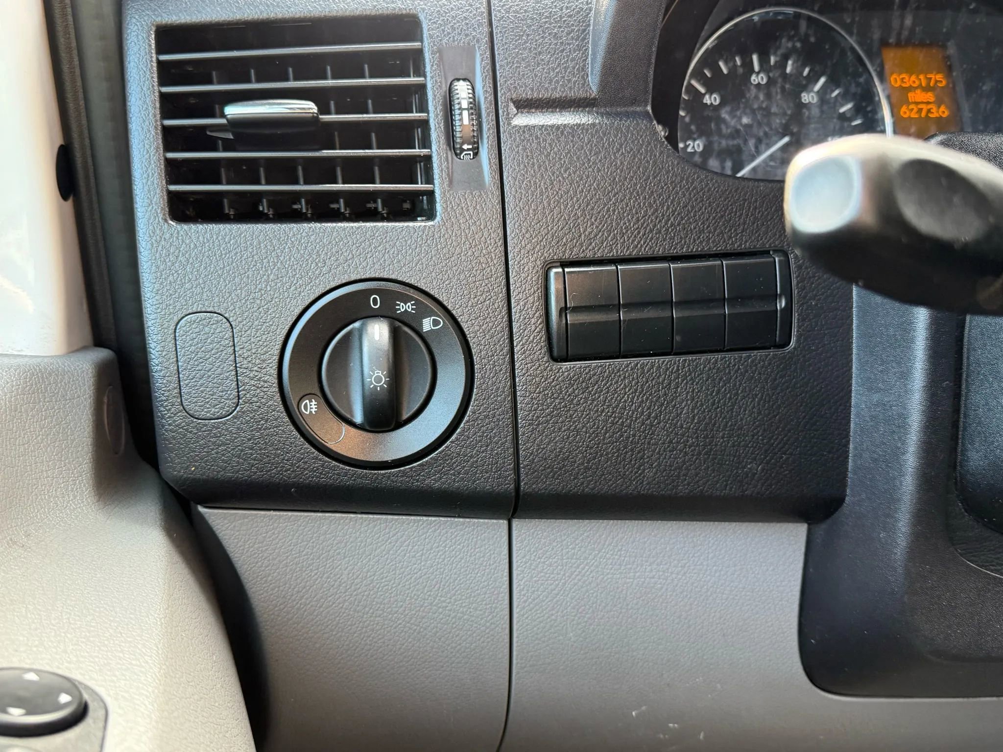 Used 2016 Mercedes-Benz Sprinter 3500 image 20