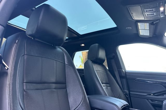 Certified 2022 Land Rover Range Rover Evoque R-Dynamic S AWD/4WD image 15