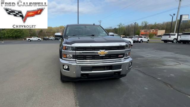 Used 2015 Chevrolet Silverado 2500 LTZ image 3