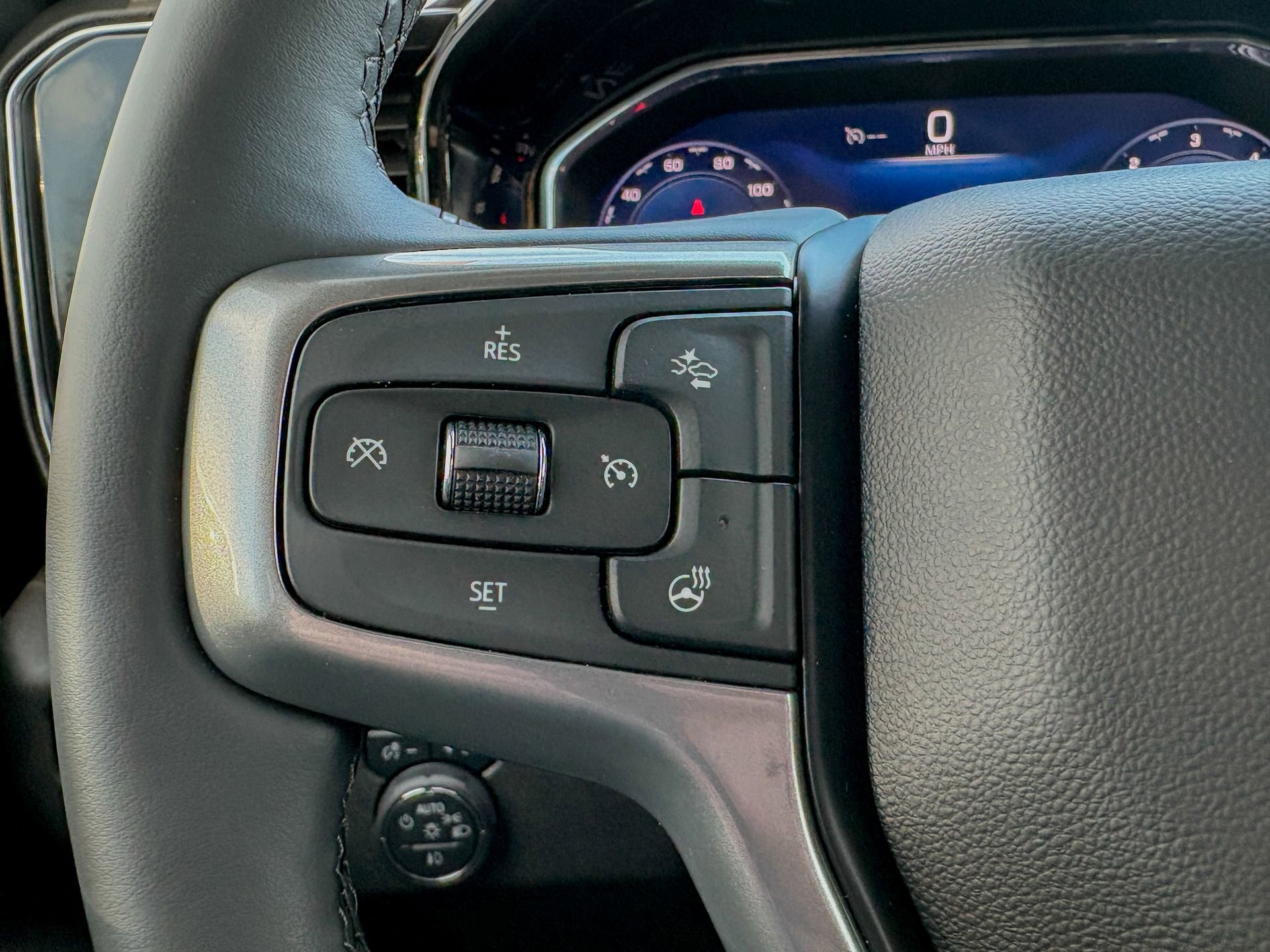 Used 2025 Chevrolet Silverado 2500 LTZ w/ LTZ Plus Package image 28