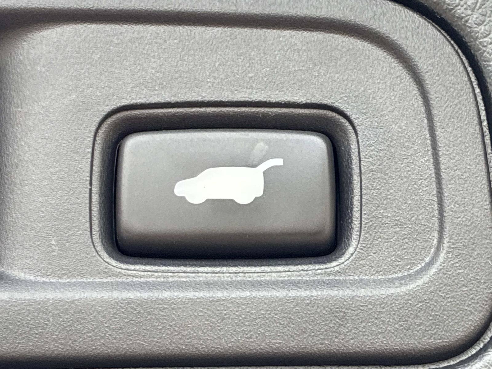 Used 2022 Honda Pilot Special Edition image 17