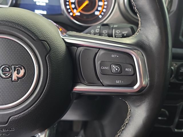 Used 2018 Jeep Wrangler Unlimited Sahara w/ Dual Top Group image 17