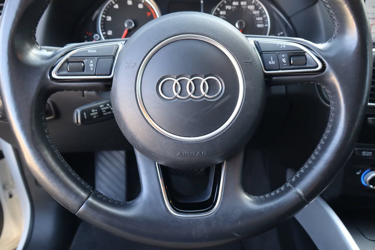 Used 2017 Audi Q5 2.0T Premium Plus w/ Technology Package AWD/4WD image 11