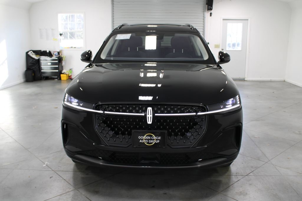 New 2026 Lincoln Nautilus Reserve image 2