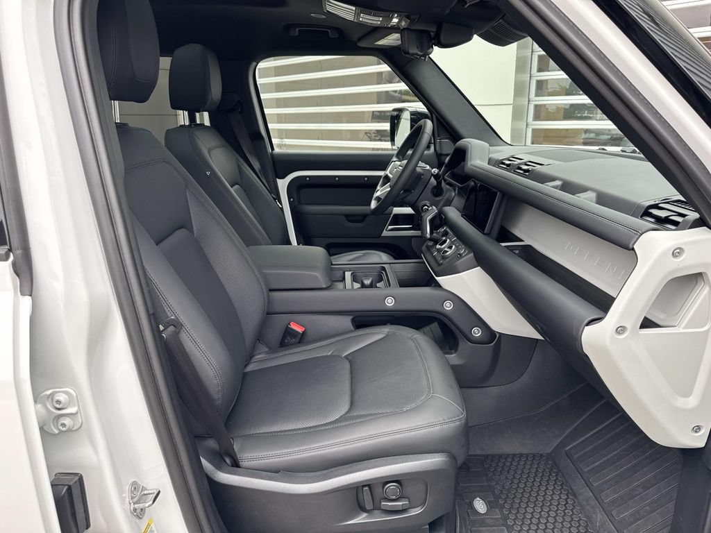 Certified 2024 Land Rover Defender 110 S AWD/4WD image 10