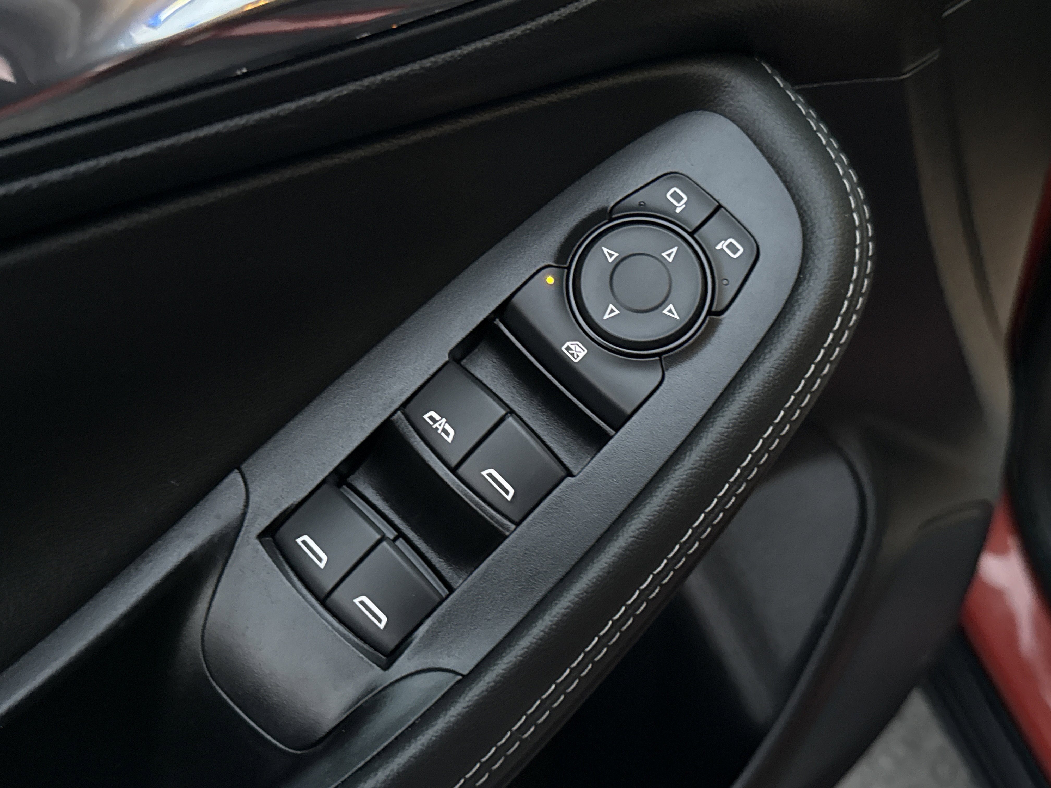 Used 2024 Buick Encore GX Preferred image 3